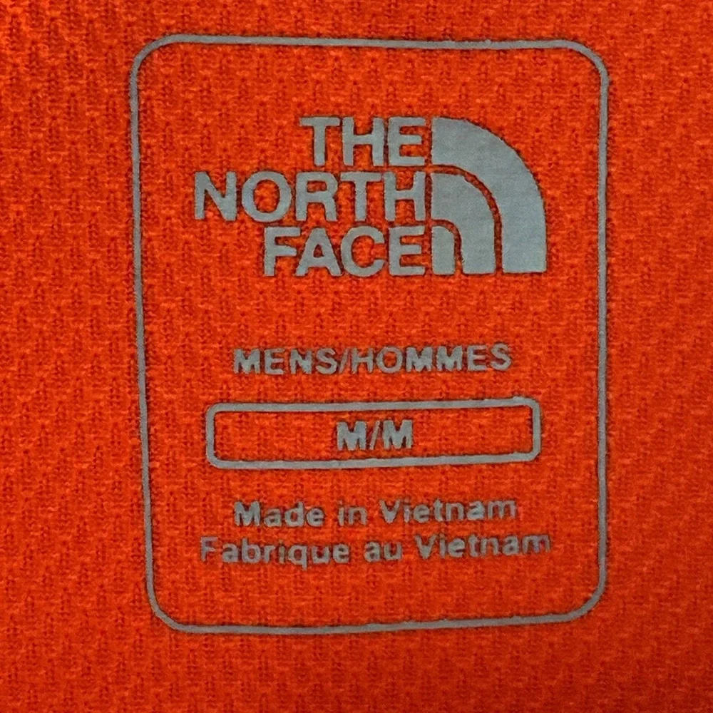 The North Face Men's Medium Quarter Zip Bright Orange Pullover Top